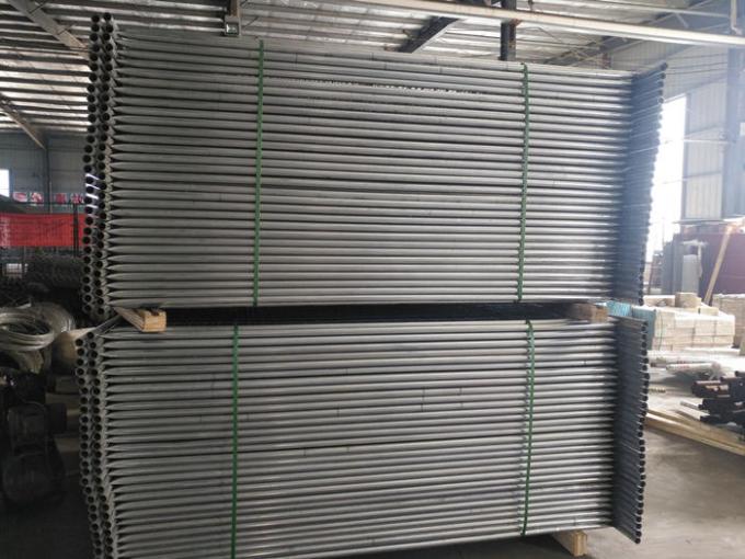 2.1x2.4m HDG vorübergehende entfernbare Masche Bau-Zaun-Panel 60x150mm 1