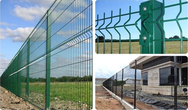 Das Dreieck, das 3.0mm Schweißung Mesh Fence Panels Outdoor Garden 3d verbiegt, kurvte 1
